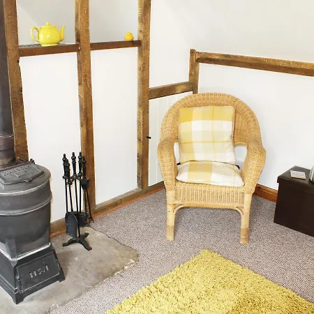The Hayloft Apartment Bradenham  Exterior photo
